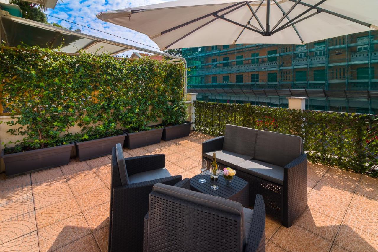 Bright Terrace In Milano Apartment Exterior photo